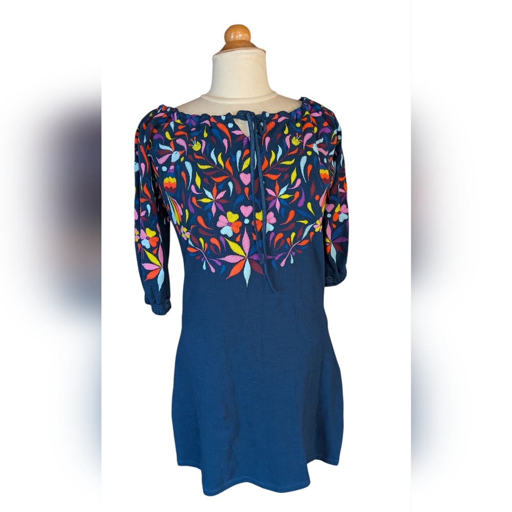 Know Mexico NWT Colorful Embroidered Dress, Bird Motif